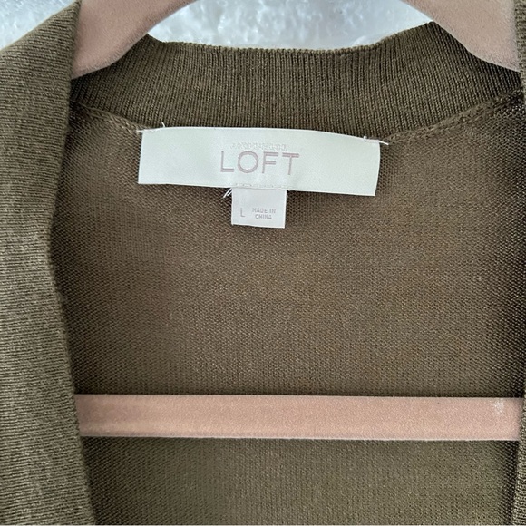 LOFT Deep Olive Green Cardigan - Picture 3 of 3